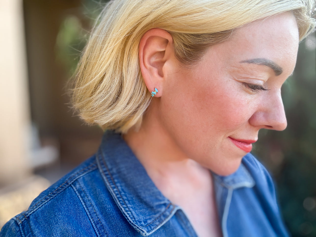 Quinn Huggie Earrings - 2 Colors