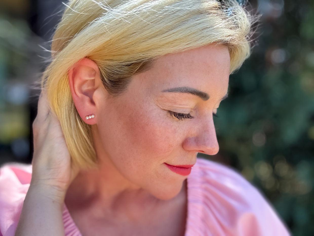 Palmer Pearl Studs - Min. 2 (E-148)