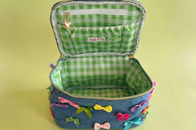 Bella Denim + Bows Train Case - Min. 4 (FF-Pouch04)
