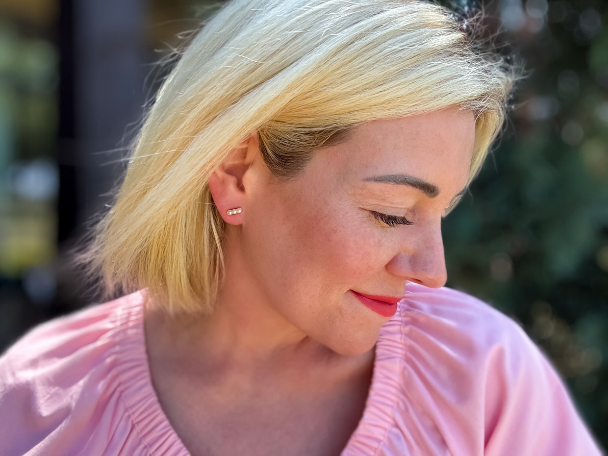 Palmer Pearl Studs - Min. 2 (E-148)