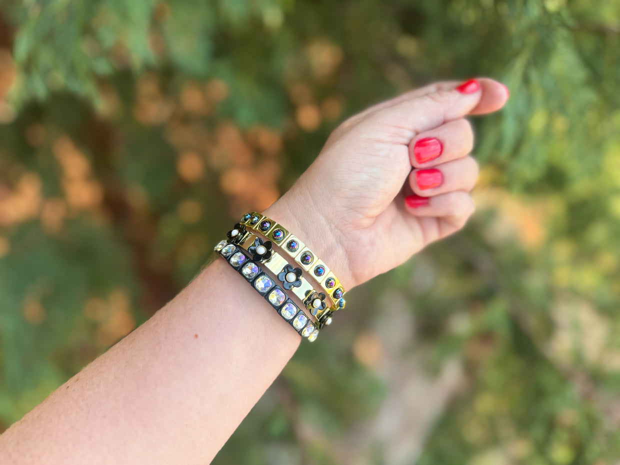 Poppy Black Bracelet Set - Min. 2 (B-99)