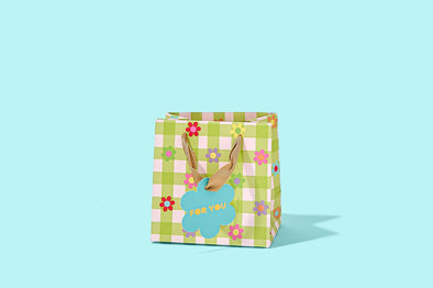 Gingham Flowers Gift Bags (4 Sizes) - Min. 4